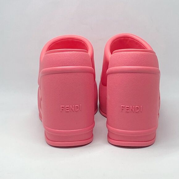Fendi Leather Wedge Sandals size 37 - Picture 8 of 15